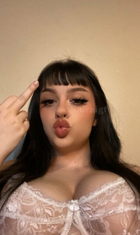 uraigf model adult image