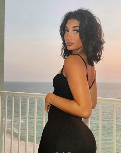 Rachel Robertson star high quality photos