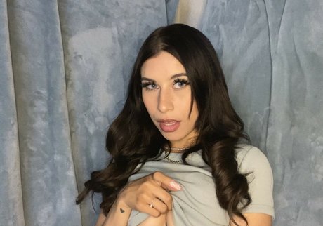 Espe ASMR pornstar nude pics