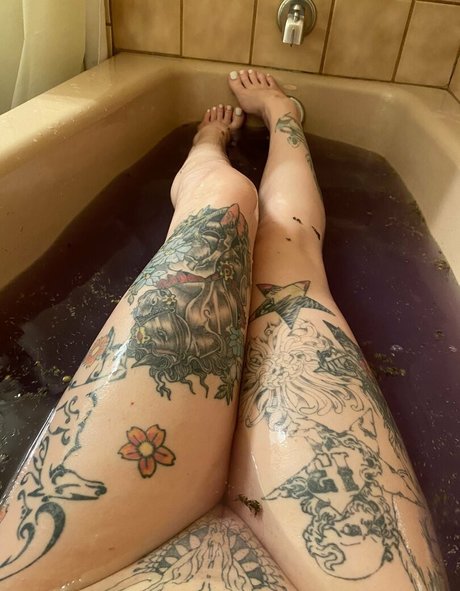 blonde yoga onlyfans sexy nude photo