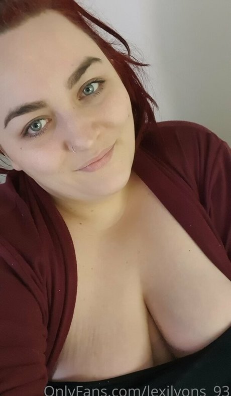 small tits onlyfans free naked image