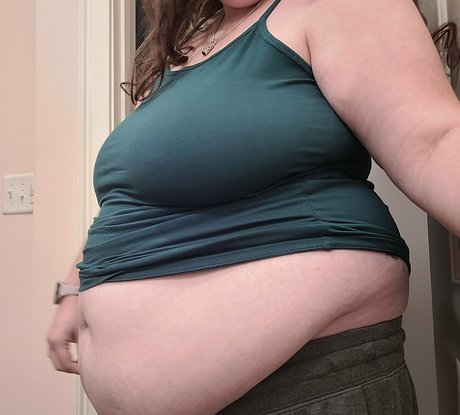 feedchromie nudes actress img