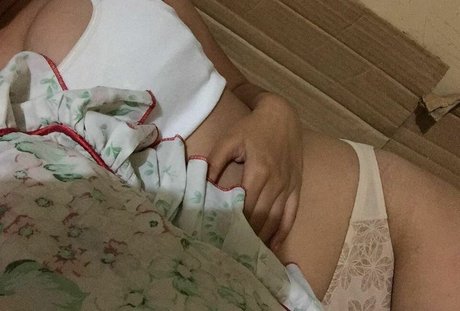 Justine Anne Belisario star nudes pics