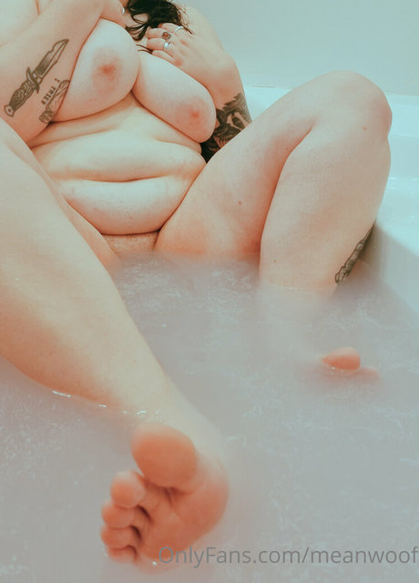 meanwoof model xxx pics