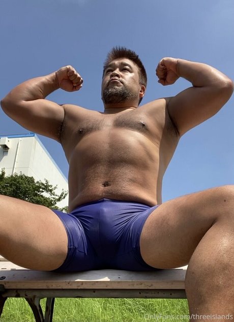 threeislands nude pornstar img