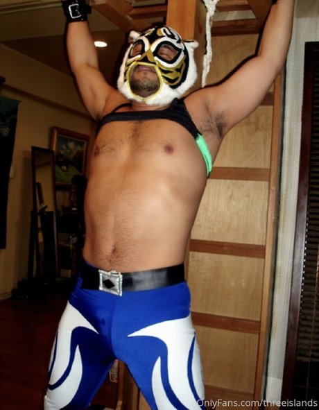 threeislands free model pic