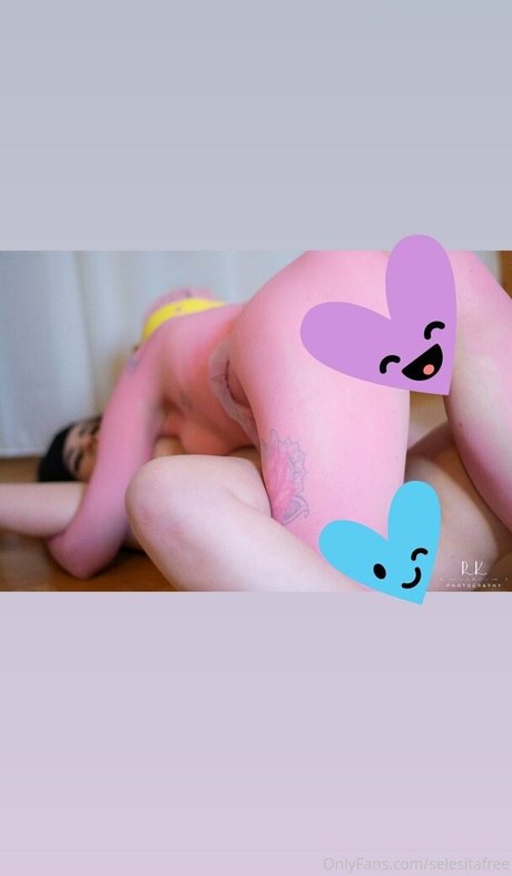 selesitafree model beautiful img