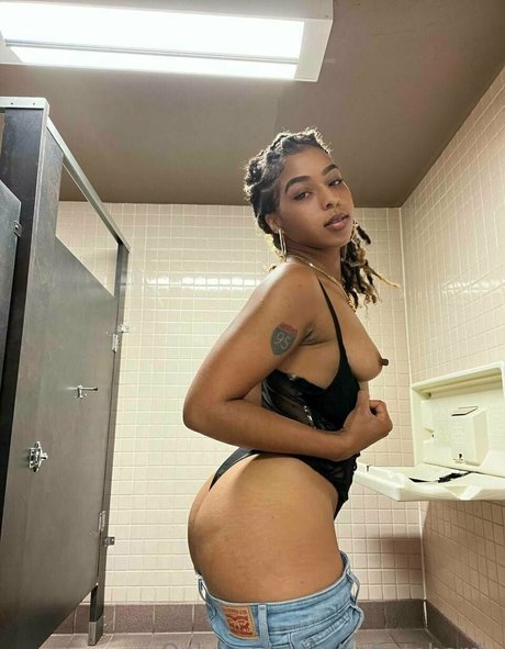 softytohardy model pornographic pic