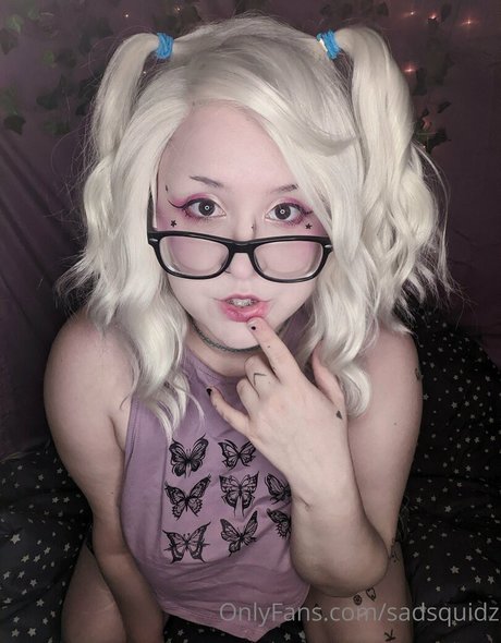 sadsquidz model hot photo