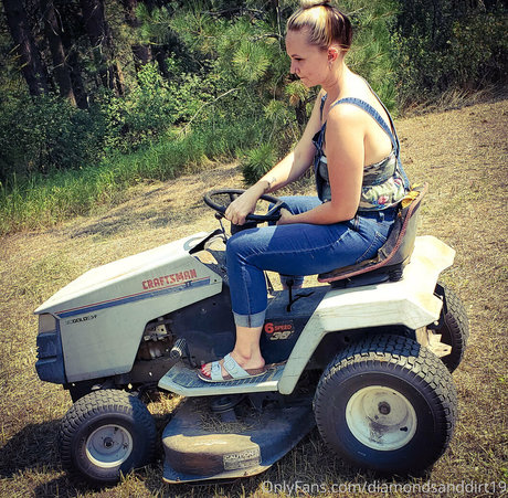 diamondsanddirt19 pornstar xxx pictures