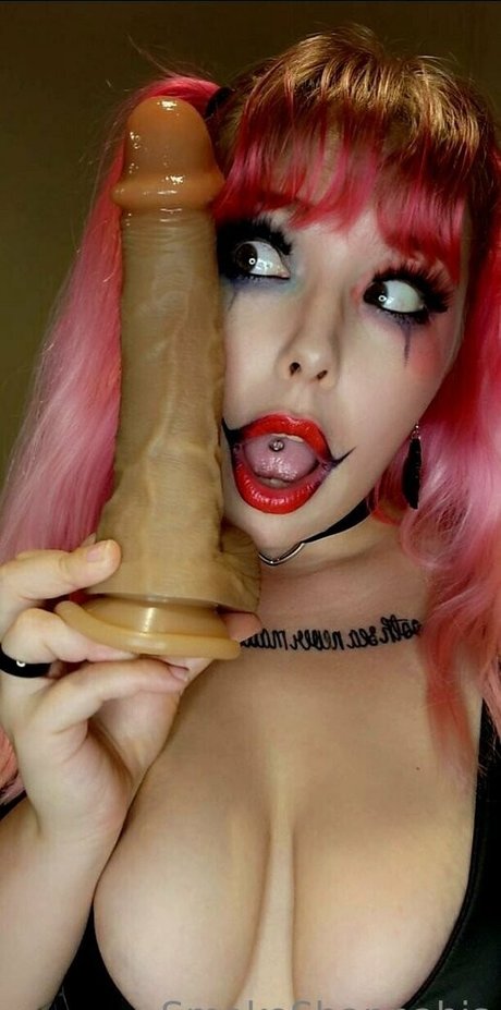 smokeeshannabis pornstar nudes picture