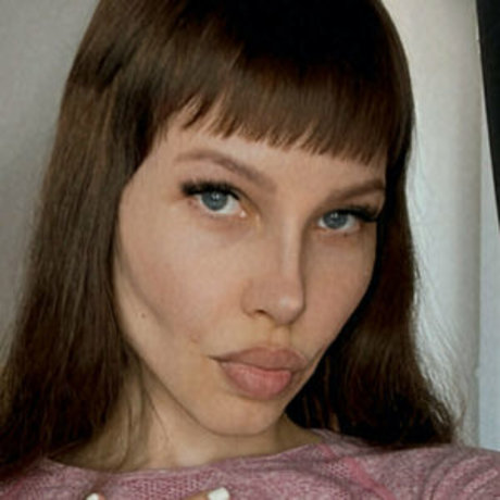 Rina Chill naked actress galleries