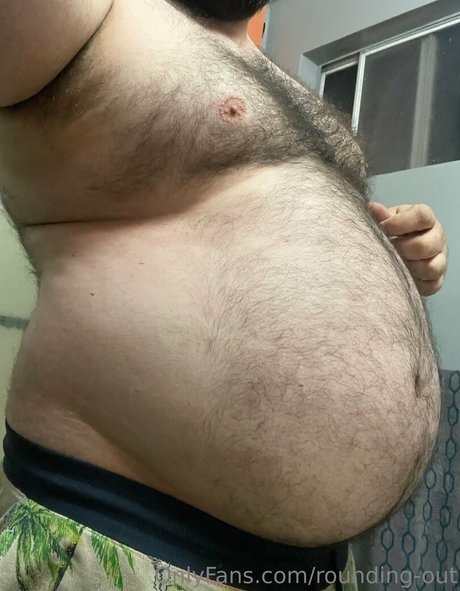 rounding out model adult galleries