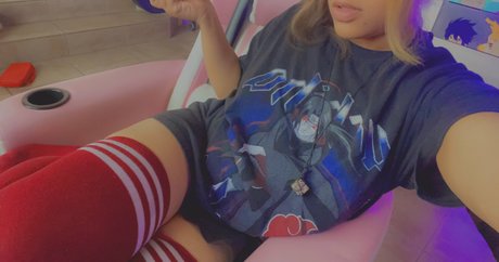 Kikicheea xxx star pics