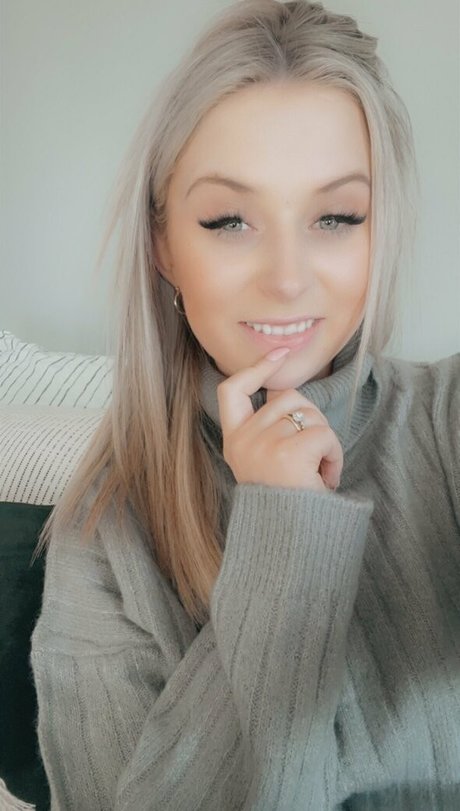 kennedy19vip hot actress picture