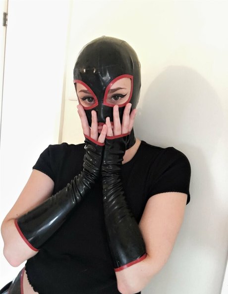 latex kitty star free pics