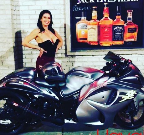 yusimee nice pornstar img