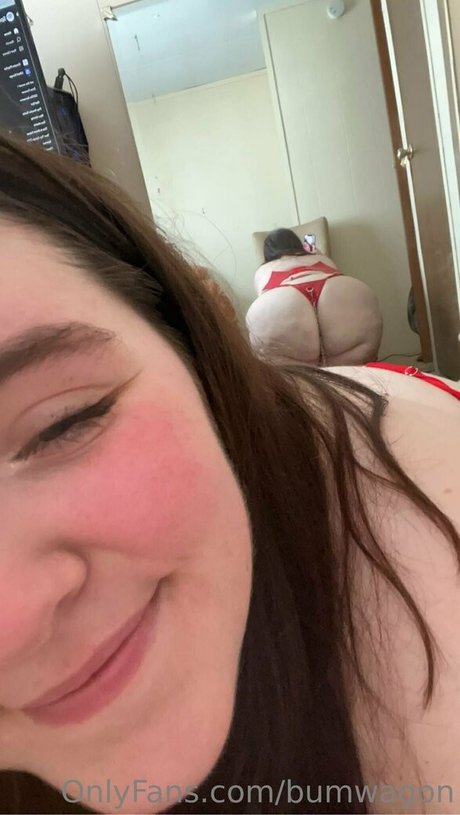 bumwagon star xxx photo