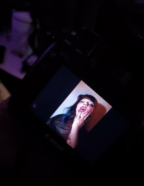 bbwaltswitch model nudes picture