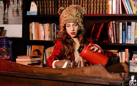 venusssfetish hot star images