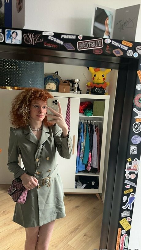 bitwink18 beautiful pornstar pic