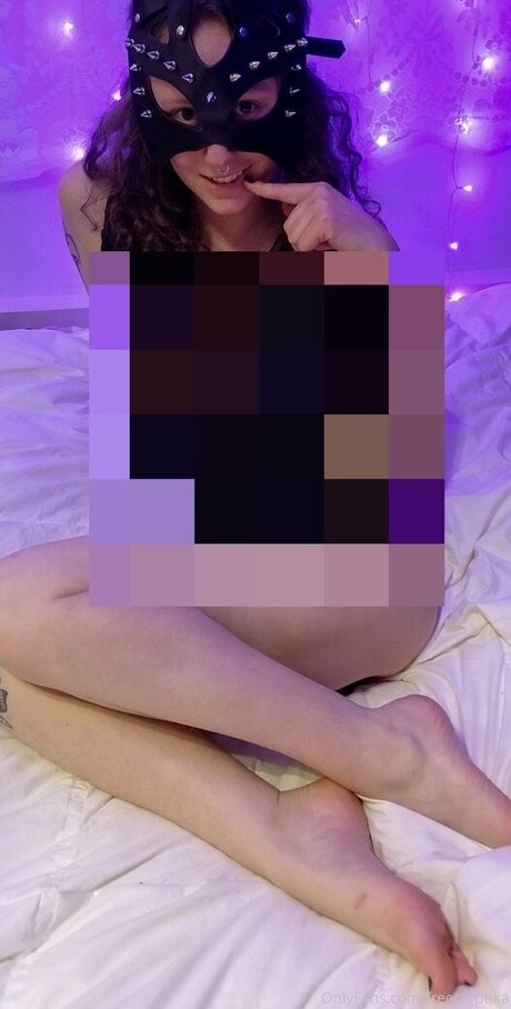 freecryptika model best gallery