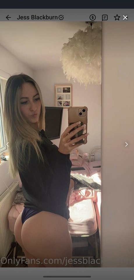 Jess Blackburn star images