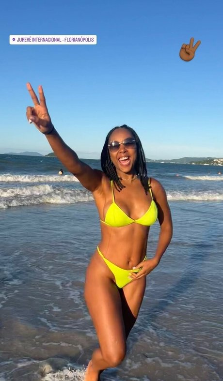 Negra Li star exclusive images