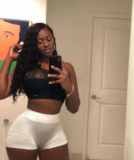 Babeth Lando pornographic star photo