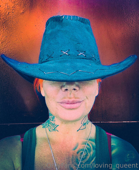 loving queent porn actress photos