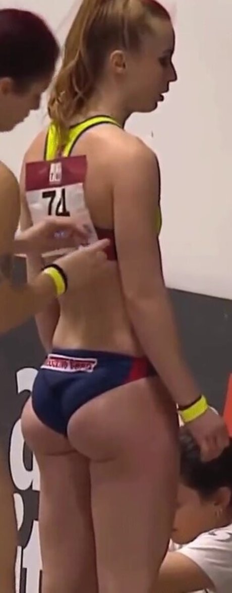 Maria Roberta Gherca pornstar pretty picture