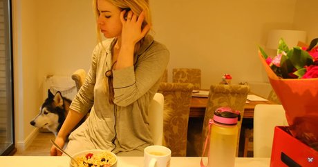 Scottish Murmurs naked star img