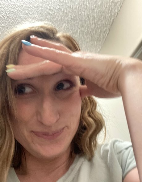 momoffduty model pornographic pics