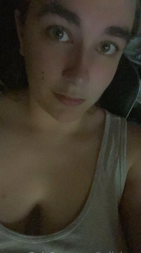 keligians pornographic star photo