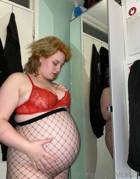 cat23 star erotic images