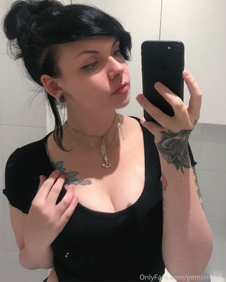 gemiinibaby art actress photo