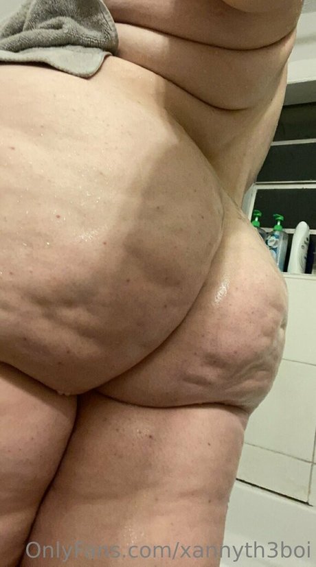 xannyth3boi top model photo