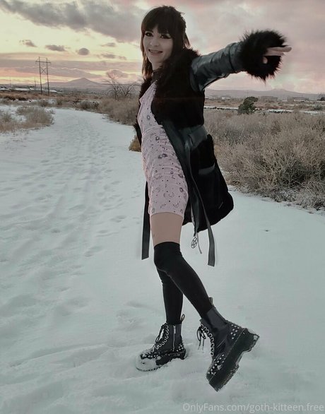 goth kitteen free star best picture