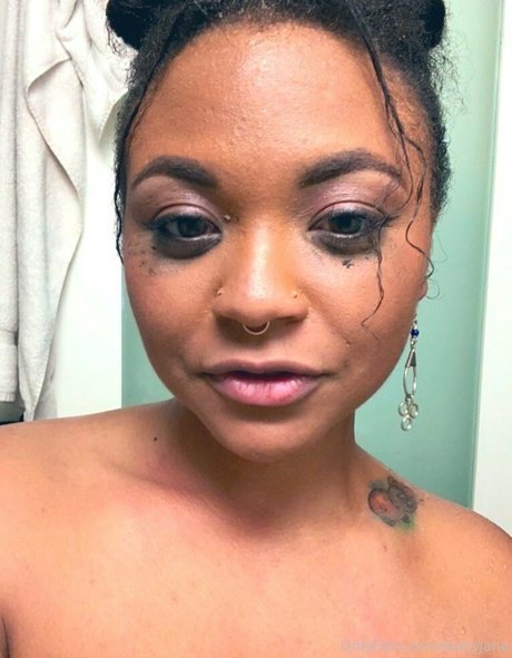 averyjane erotic actress photo