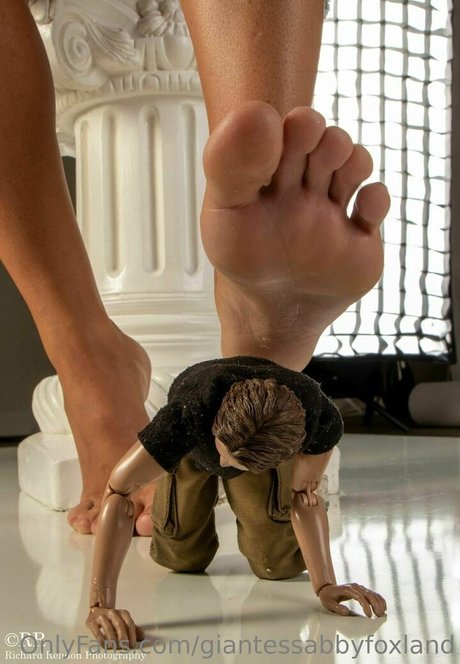 giantessabbyfoxland pornstar naked photos