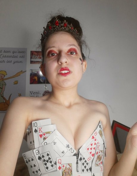 xxxcleopoeta naked star picture