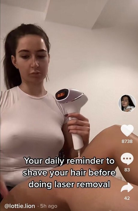 Charlotte Lion star naked pictures