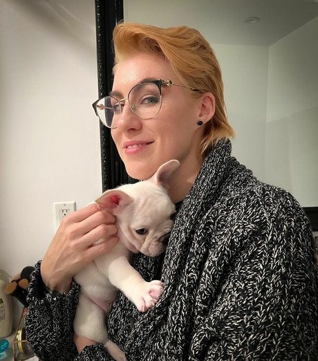 eyes onlyfans art nude image