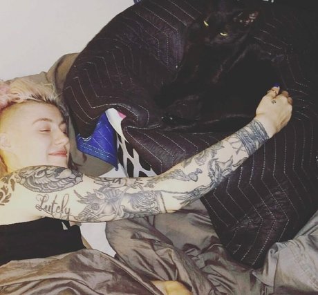 undressing onlyfans nice pics