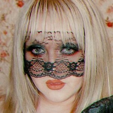 marlyndequeen star hot pic