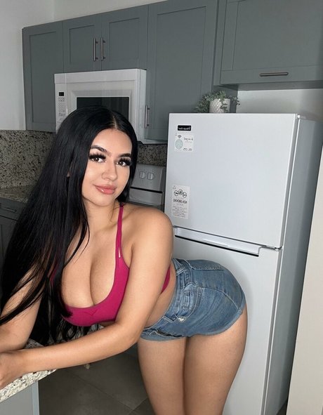 Suman Maria perfect model photos