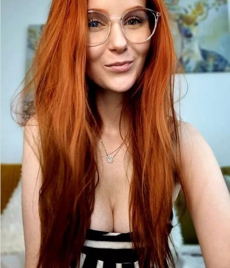 shemale dominatrix onlyfans nude pic