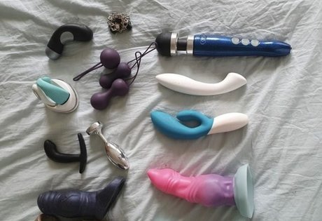 lesbian feet onlyfans naked archive