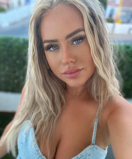 blonde teen onlyfans porno pics