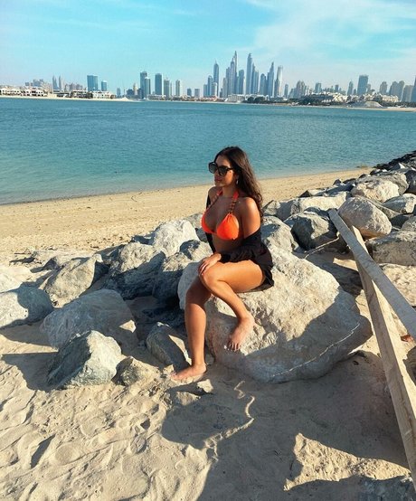 kenza01 star exclusive image